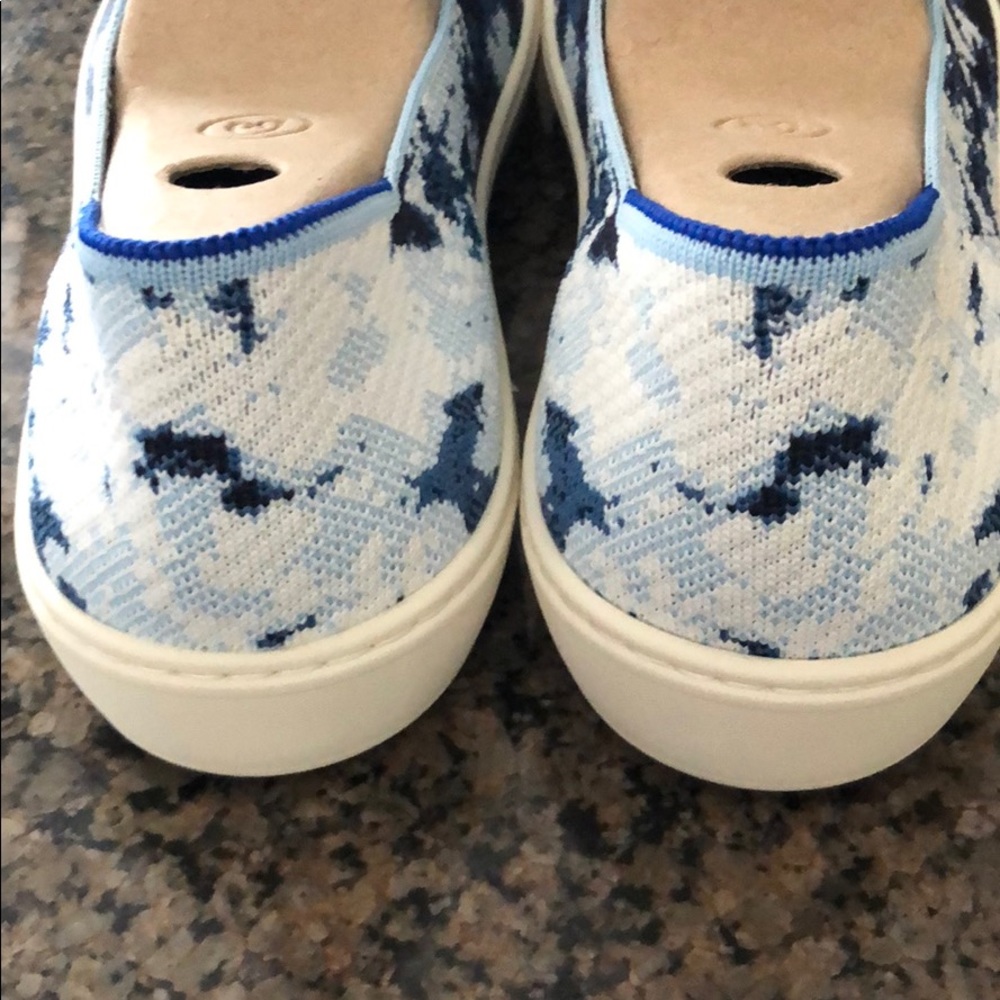 Rothy’s Shibori sneakers size 10.5 Brand New - Picture 2 of 5